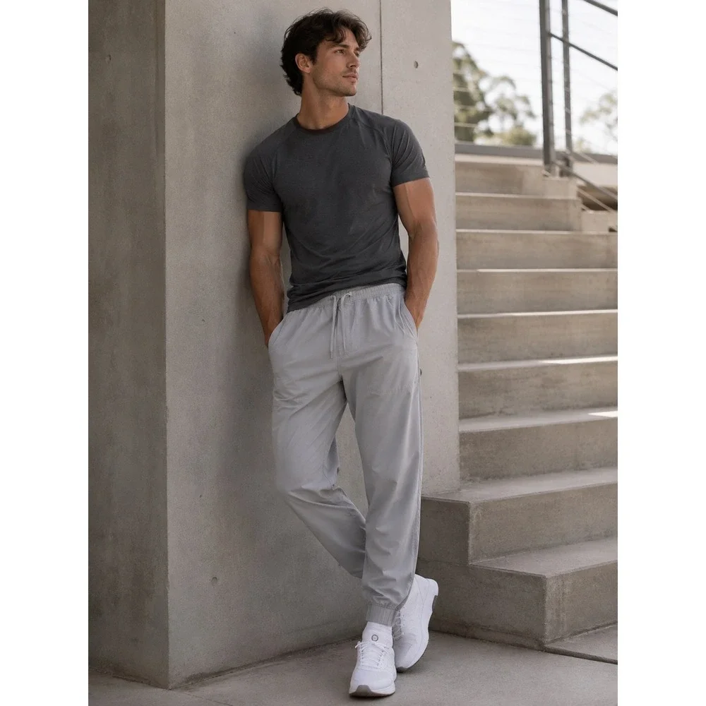 Lululemon ABC Jogger Mens Medium Light Grey Tapered Stretch Pants LM5A85S CR5